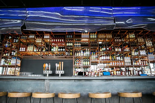 Lokal Eatery & Bar